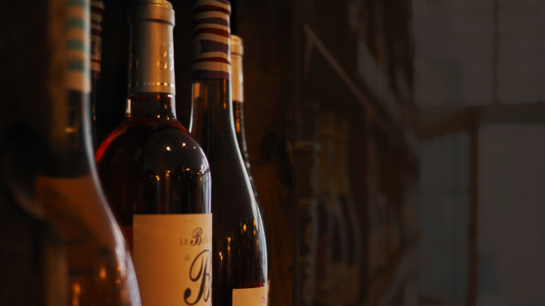 Read more about the article <strong>“The Art of Fine Wine: A Guide to Luxury Wine”&nbsp;</strong>